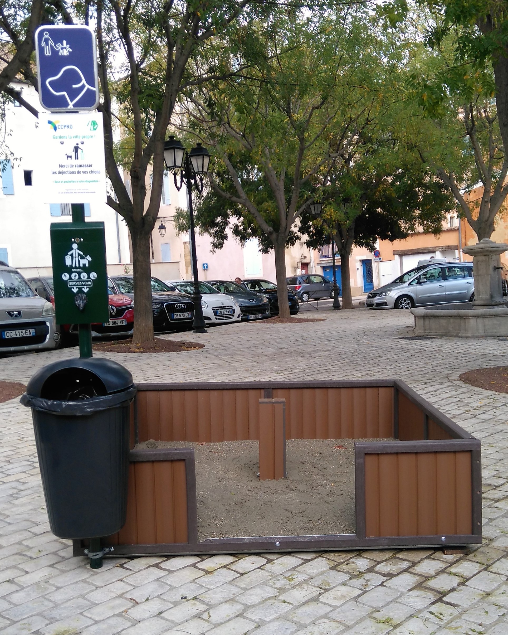 orange mis en place canisite place des 7 Cantons le 15 10 2019